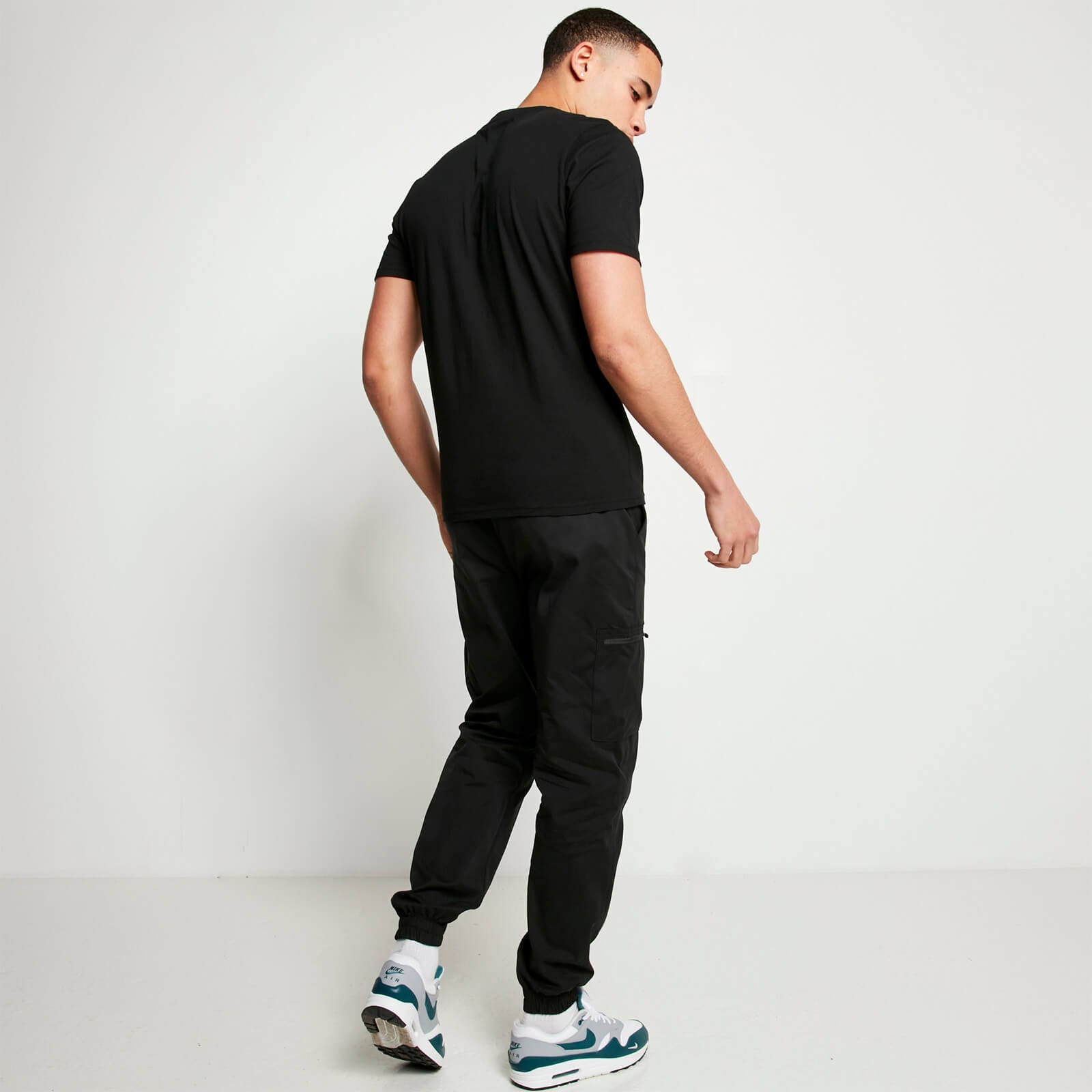 Cargo Pants – Black