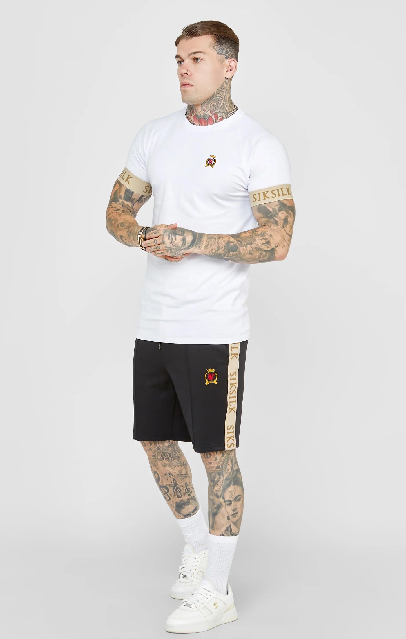Black Crest Short