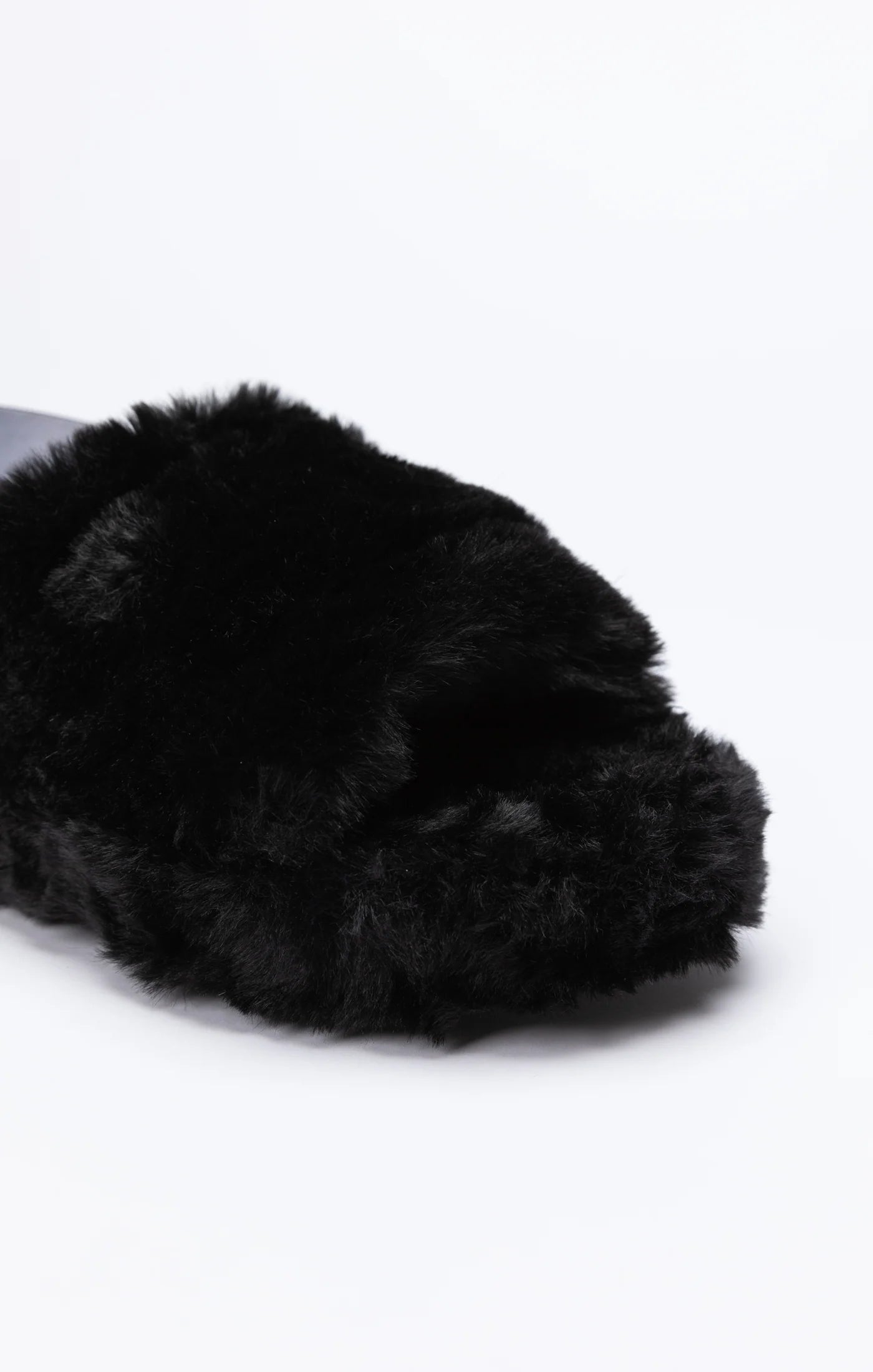 Black Fluffy Slide Slipper