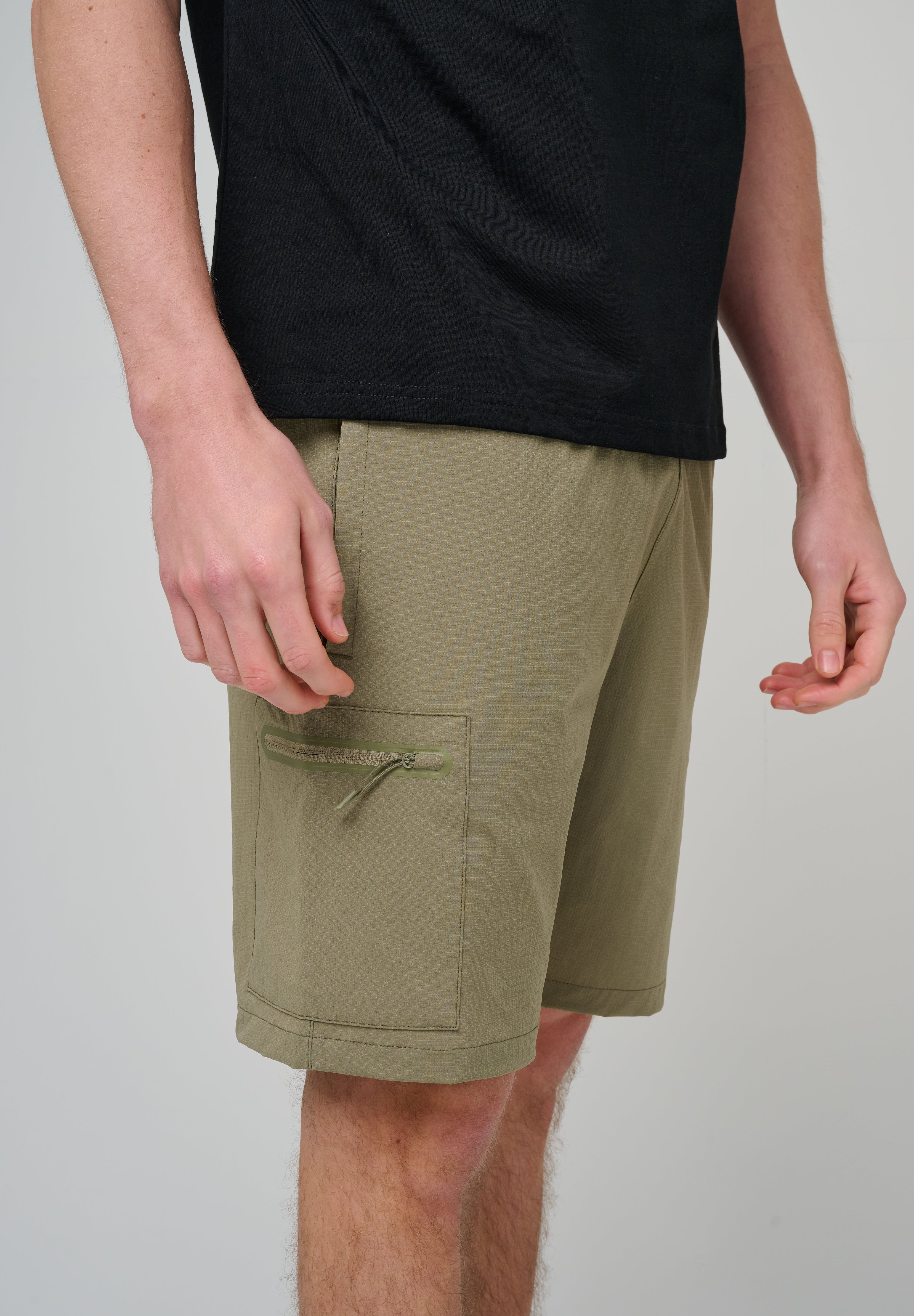 Capo Utility Tech Cargo Short - Olive