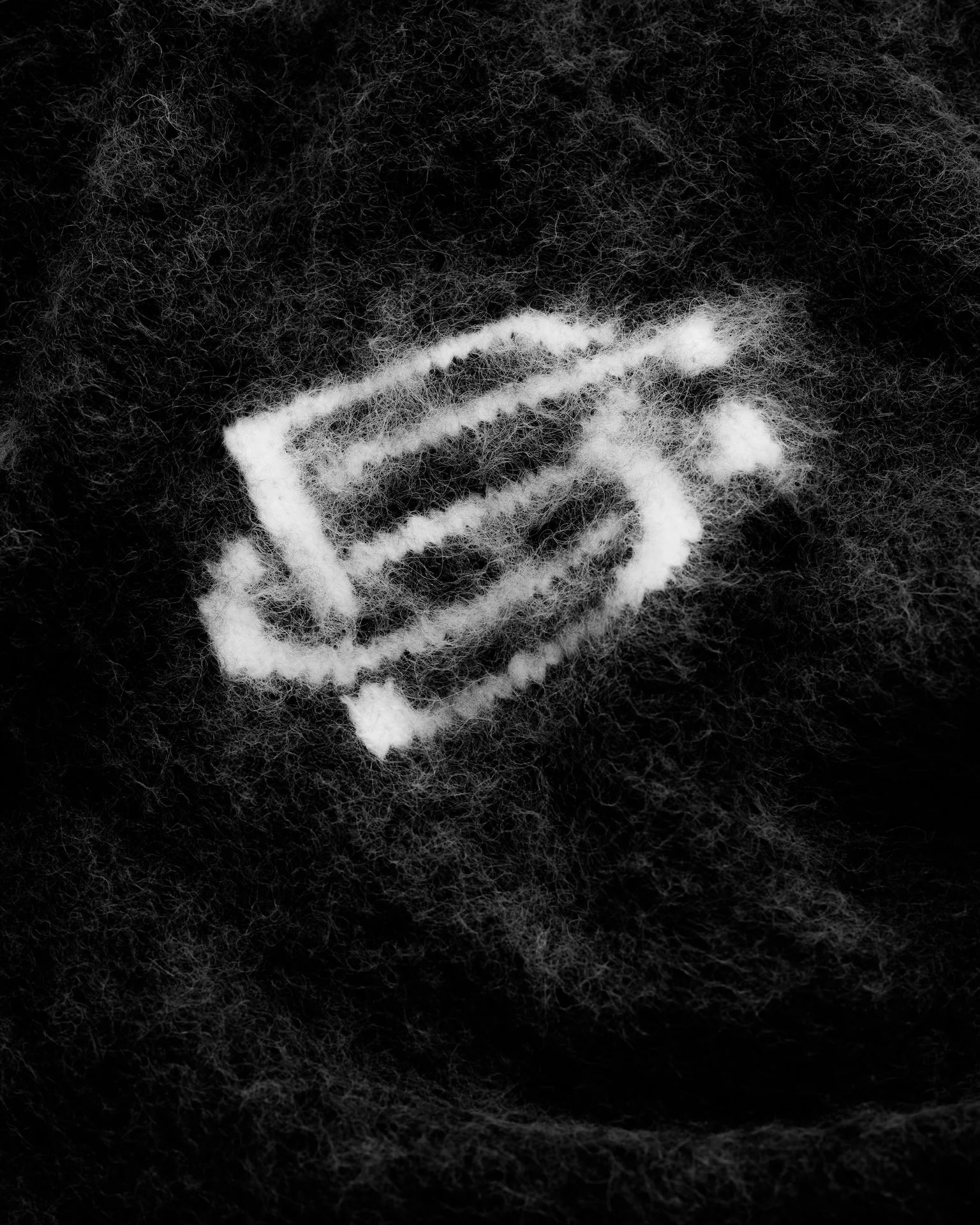 Bénir Mohair Knit BC Jumper - Black