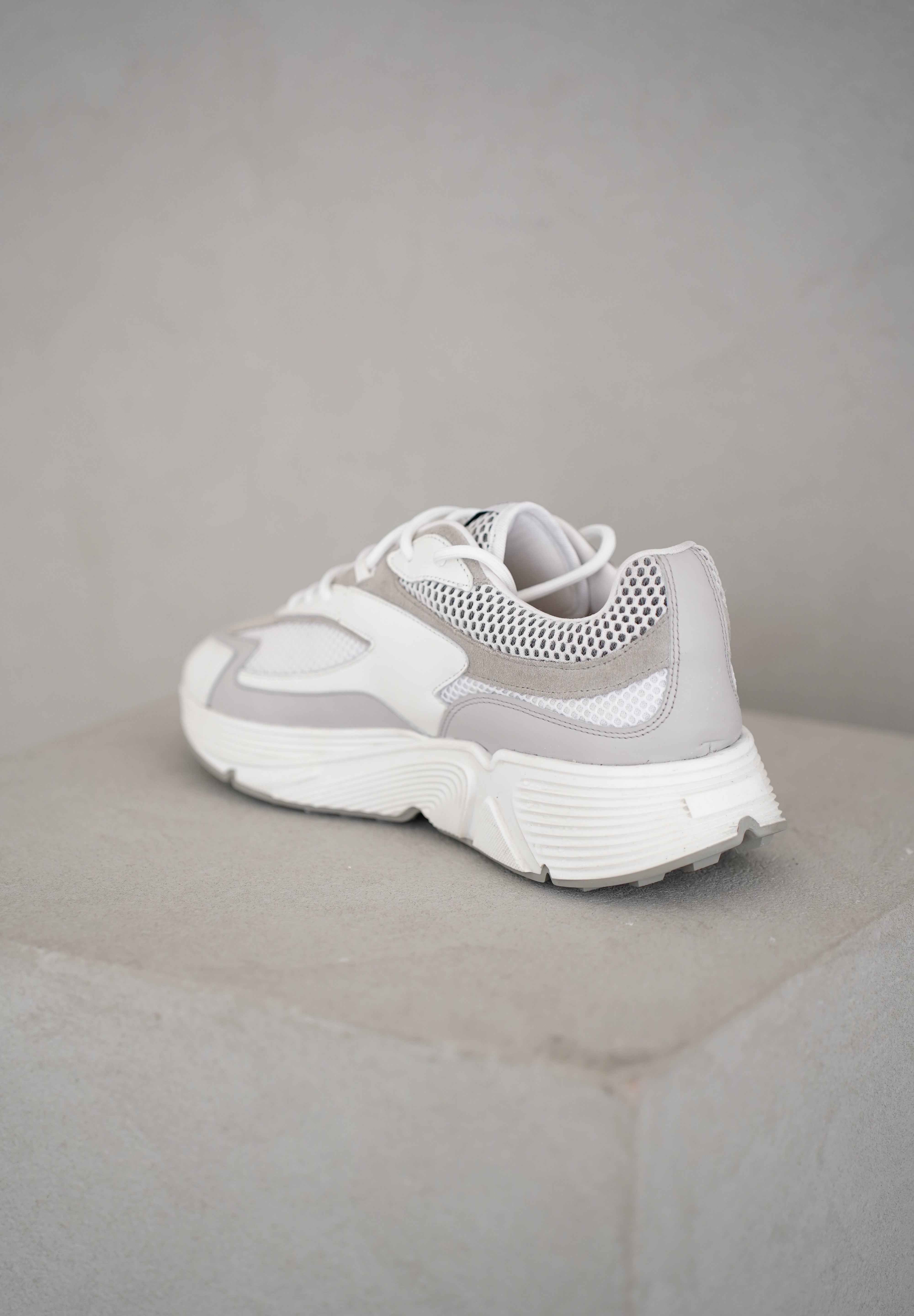 Capo Runner 2.0 Trainer - Light Grey/White