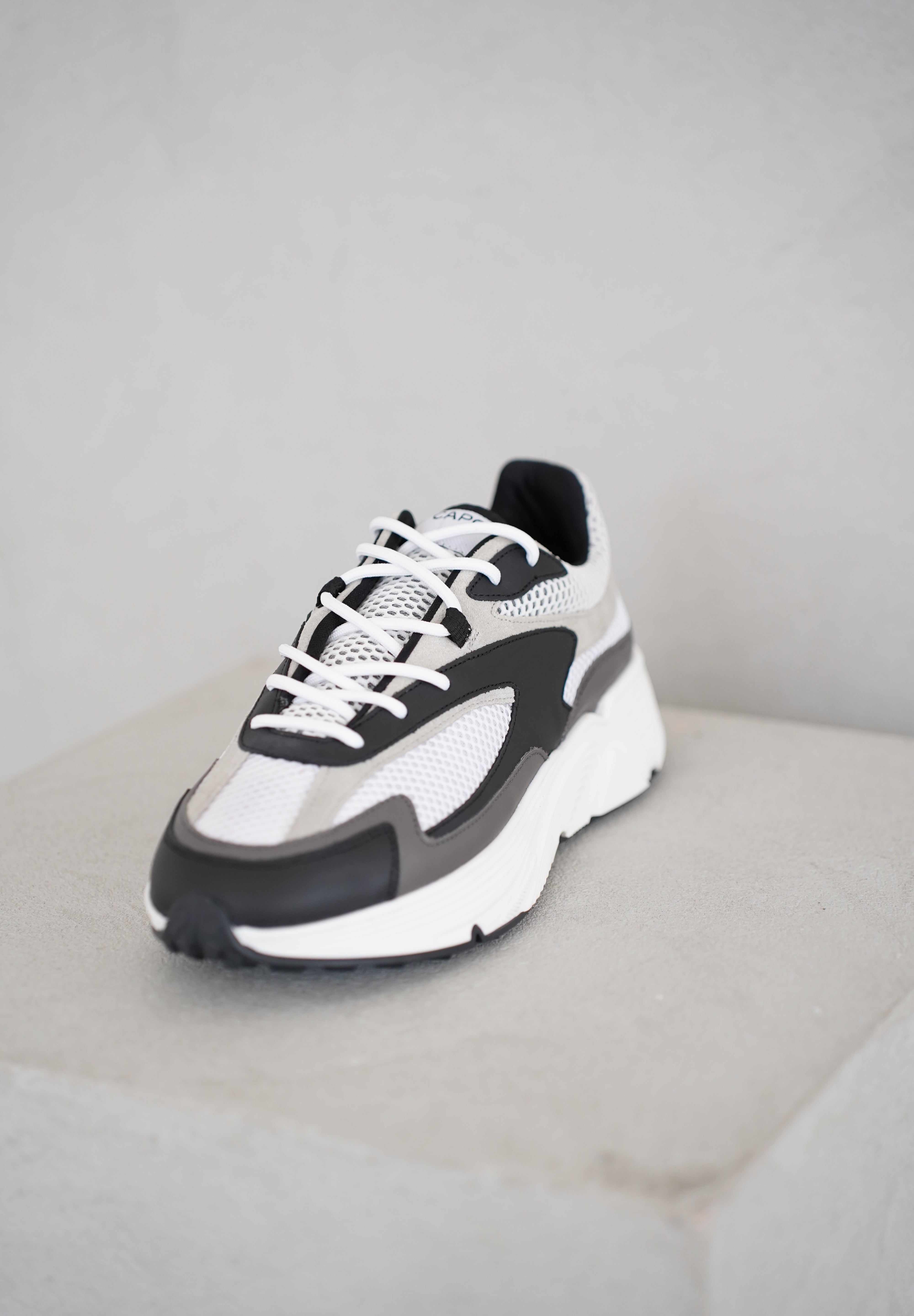 Capo Runner 2.0 Trainer - Black/Grey/White