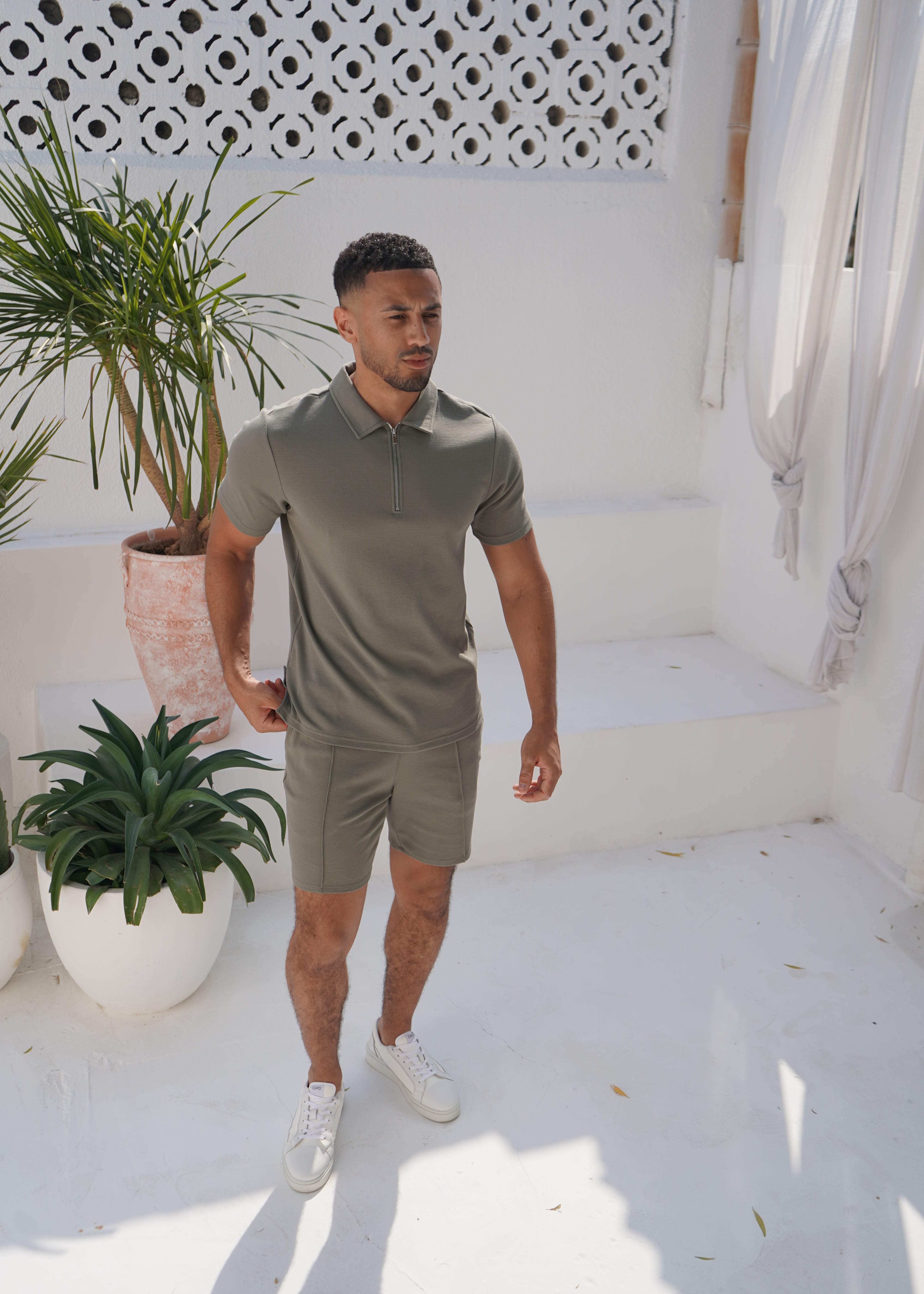 Capo Textured Zip Up Polo Shirt - Light Olive