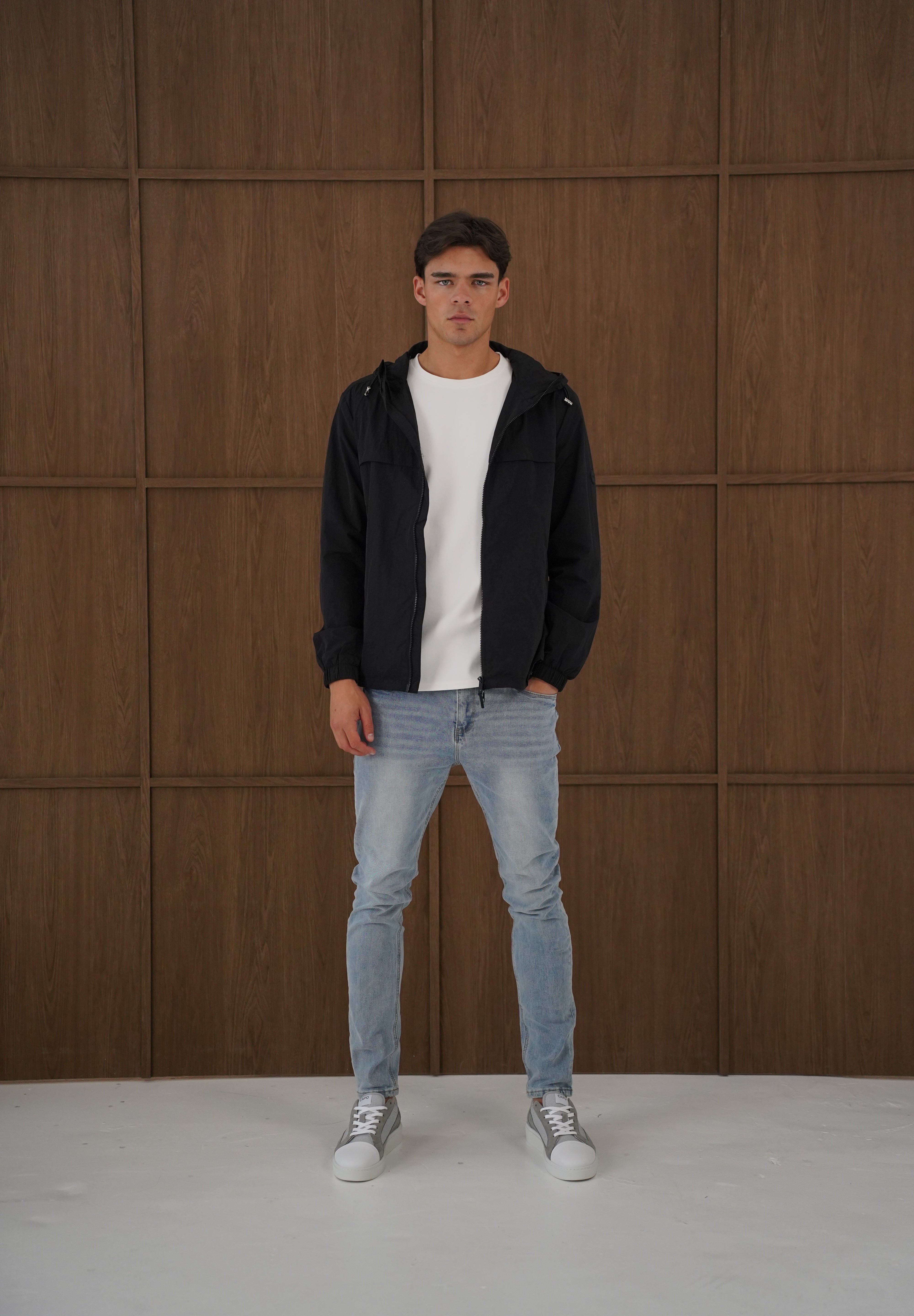Capo Crinkle Lightweight Jacket - Black