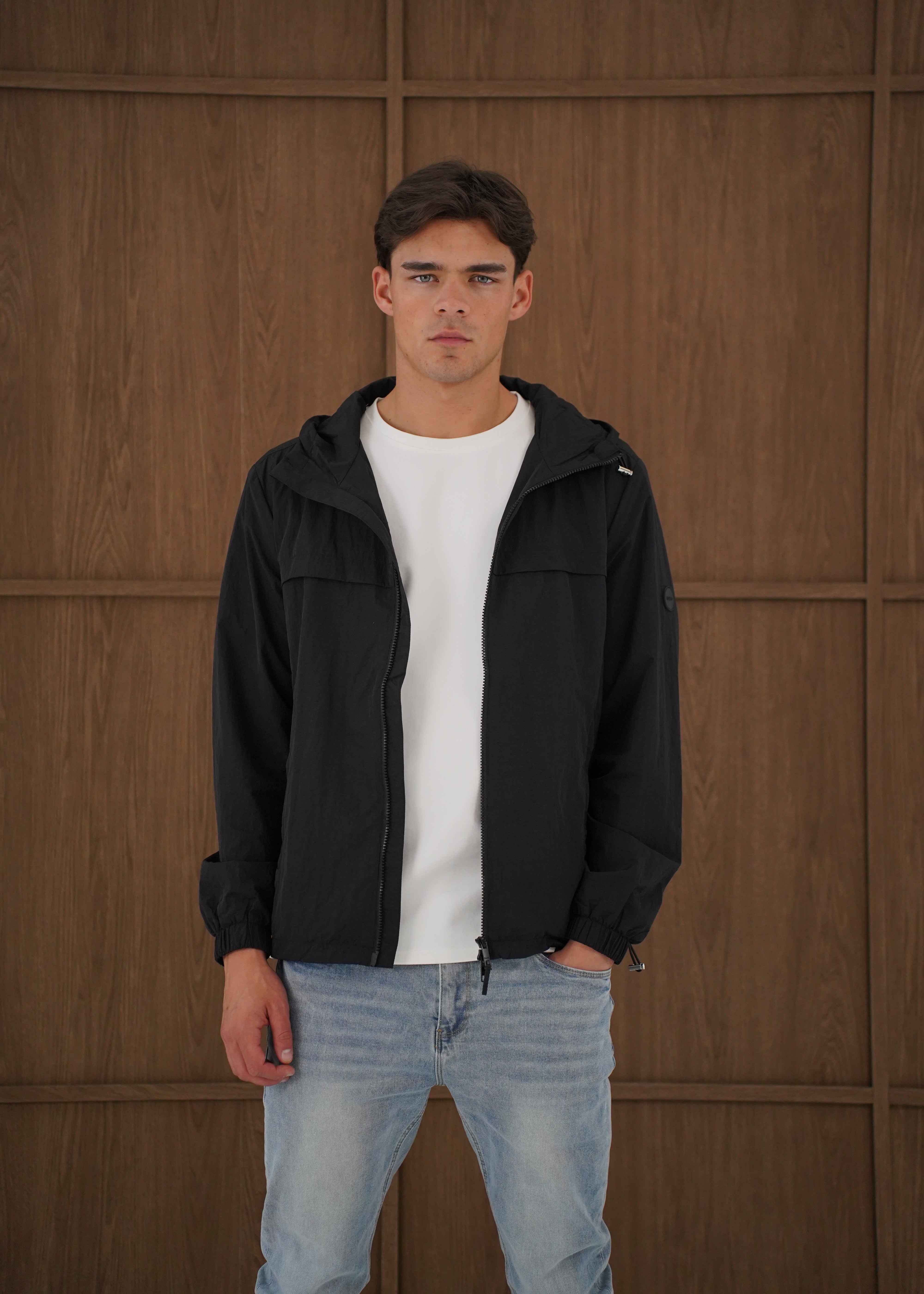 Capo Crinkle Lightweight Jacket - Black