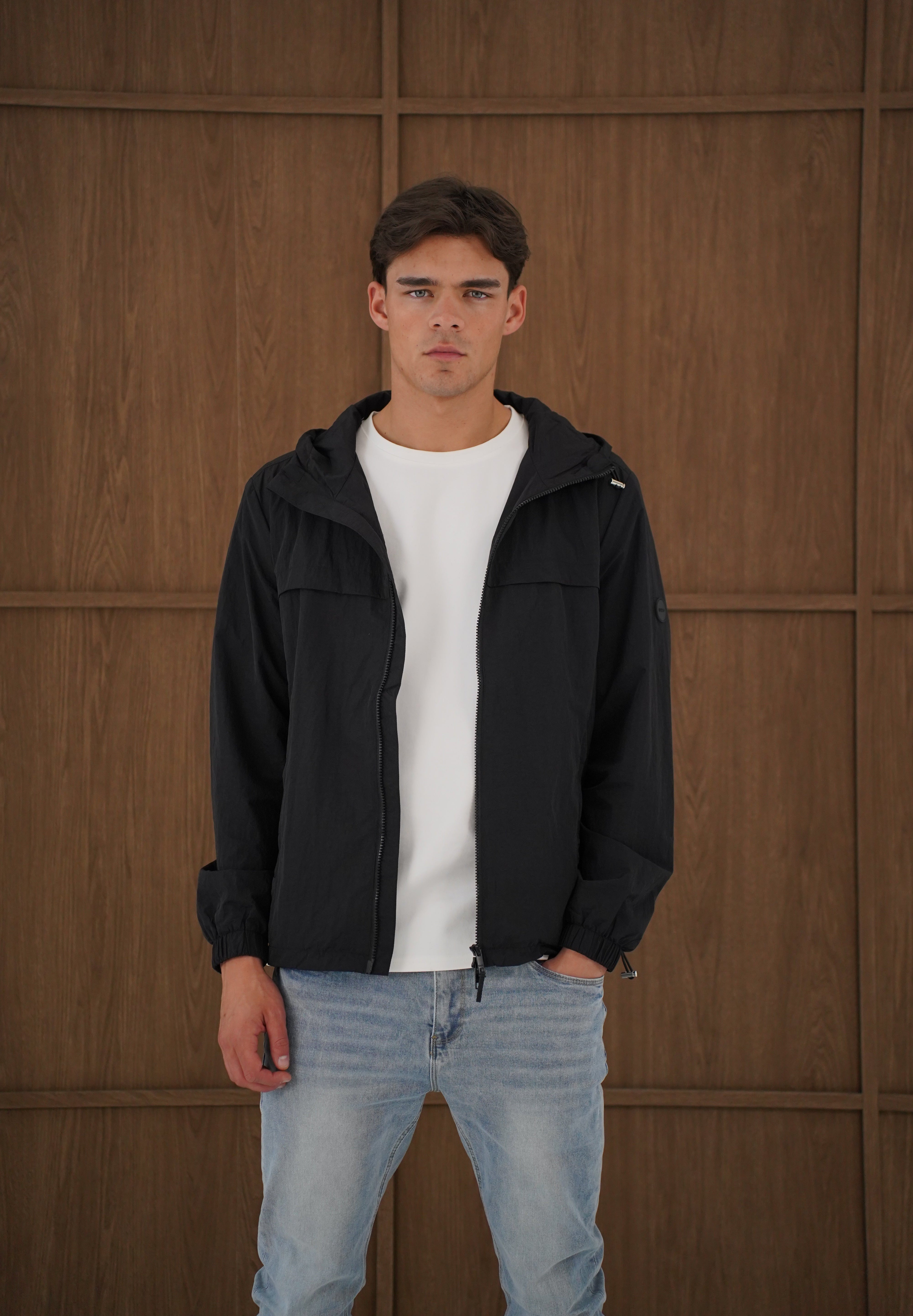 Capo Crinkle Lightweight Jacket - Black
