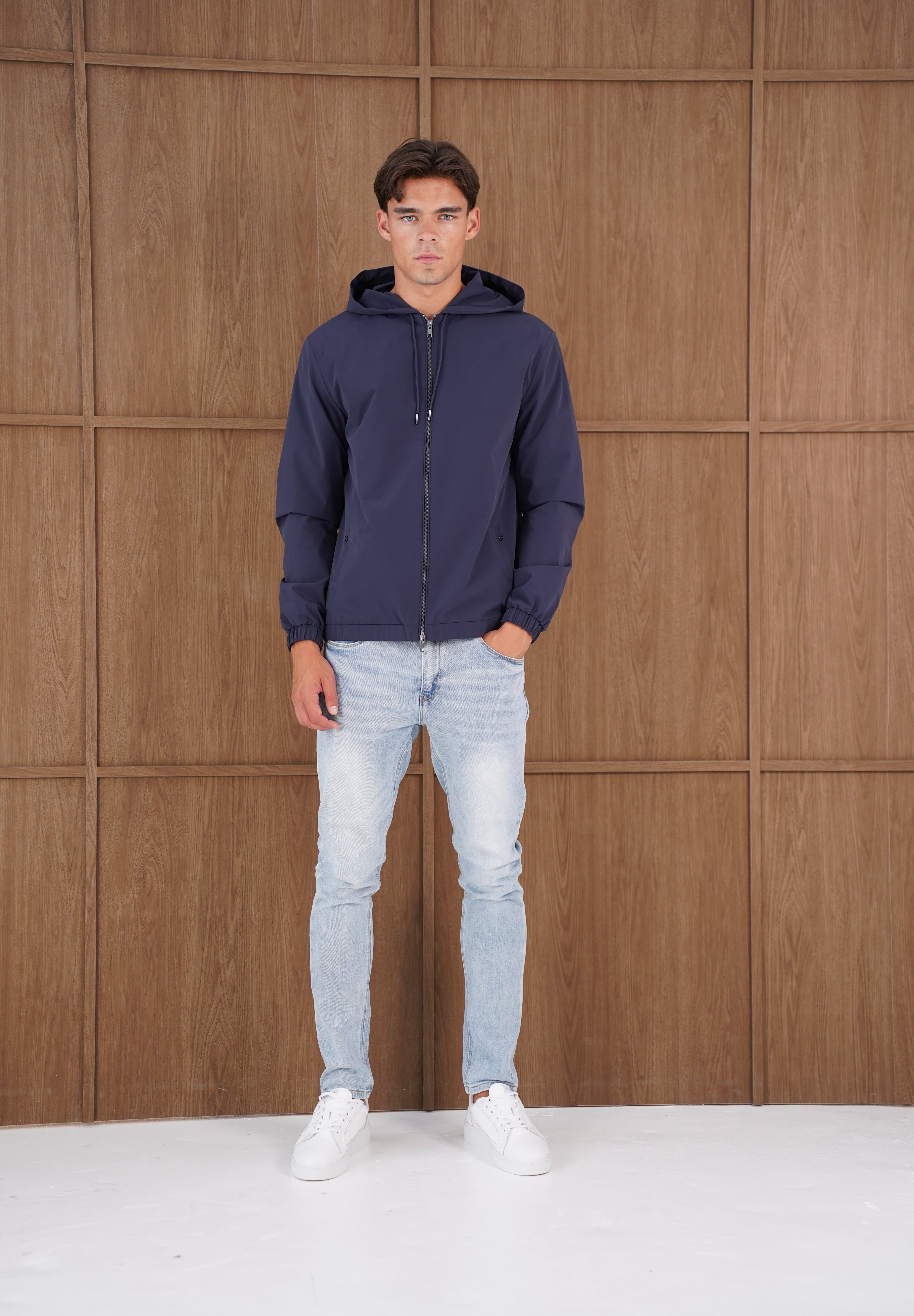 Capo Lightweight Shell Jacket - Navy