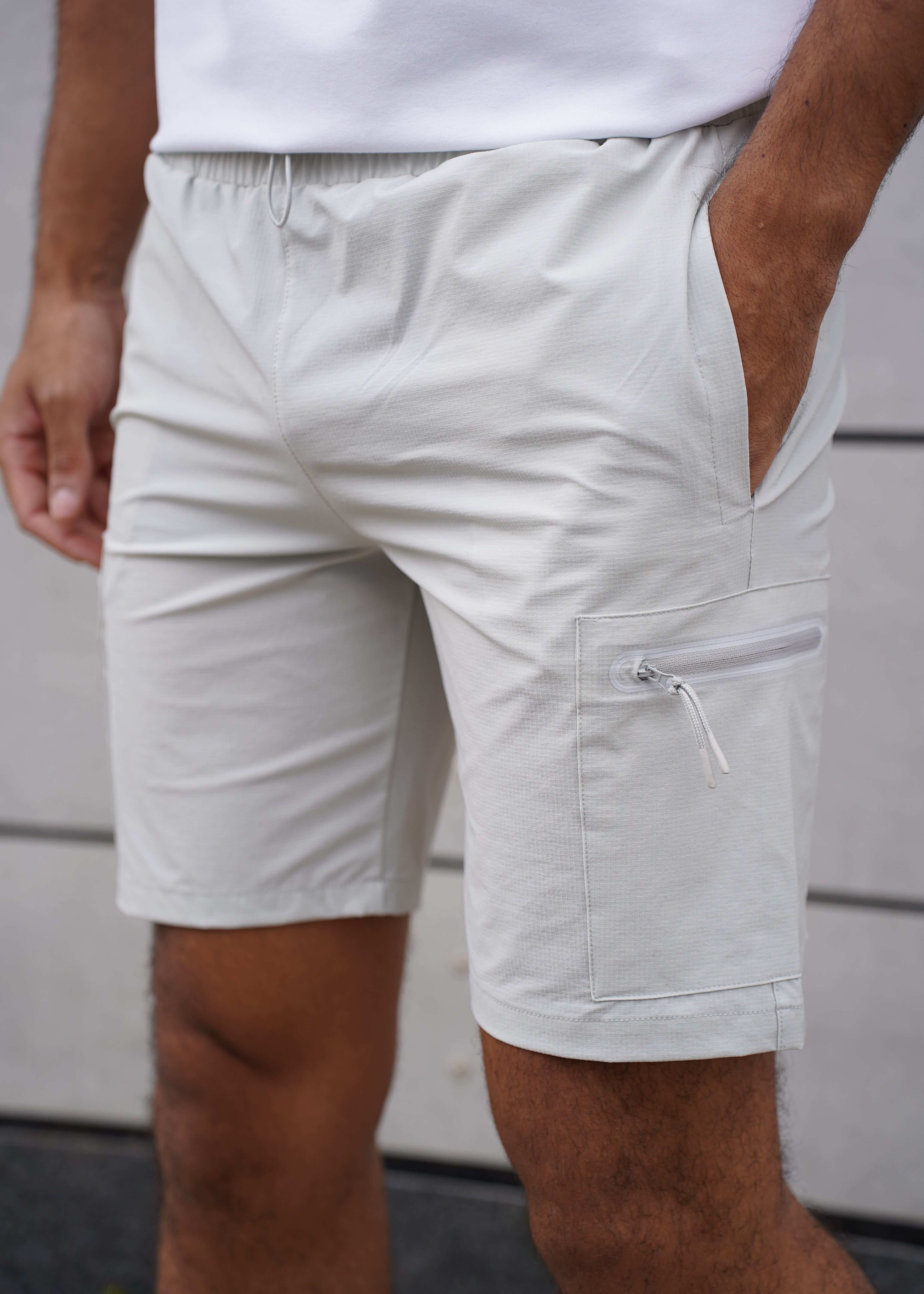 Capo Utility Tech Cargo Short - Light Grey