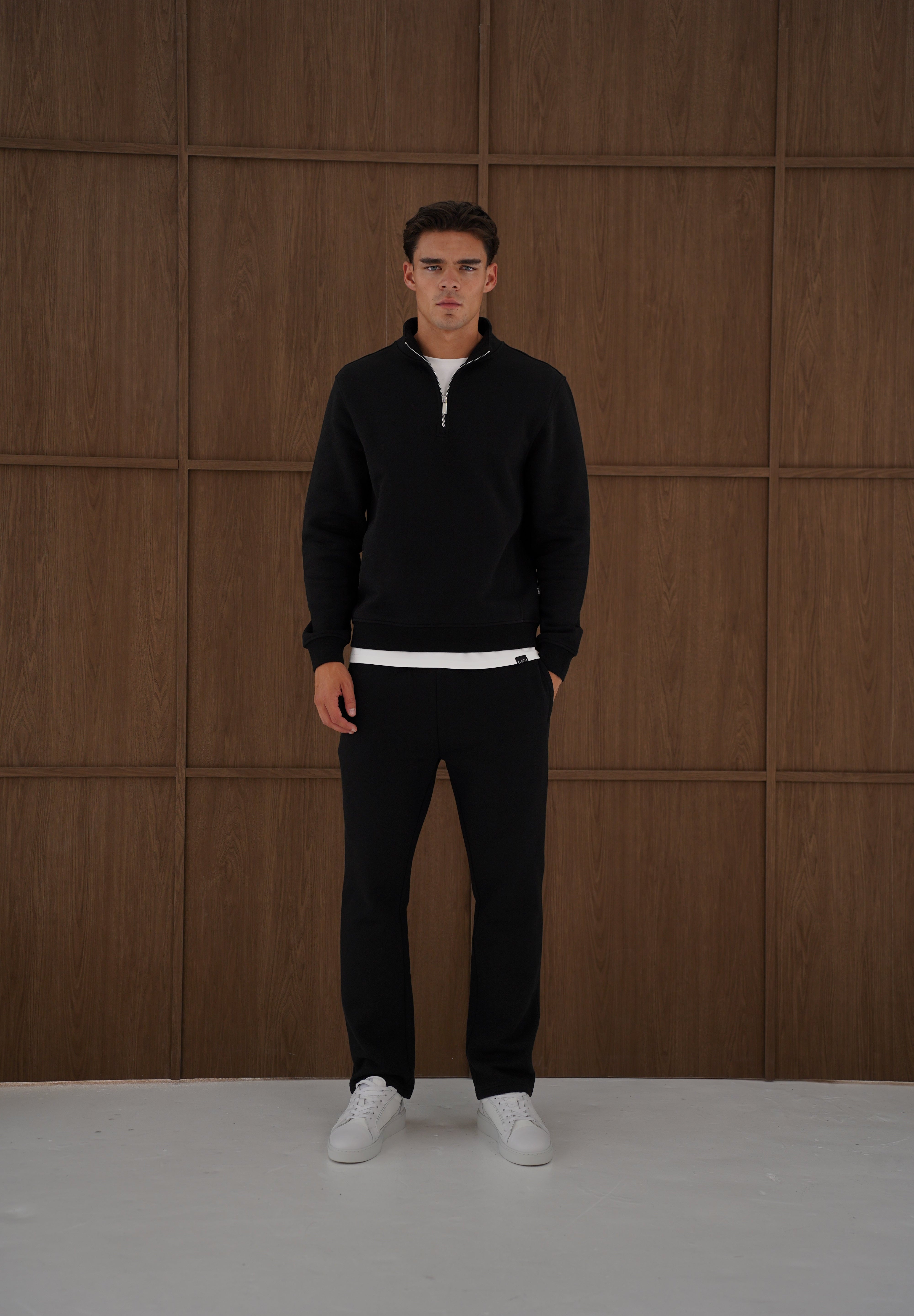Capo Heavyweight 1/4 Zip Sweatshirt - Black