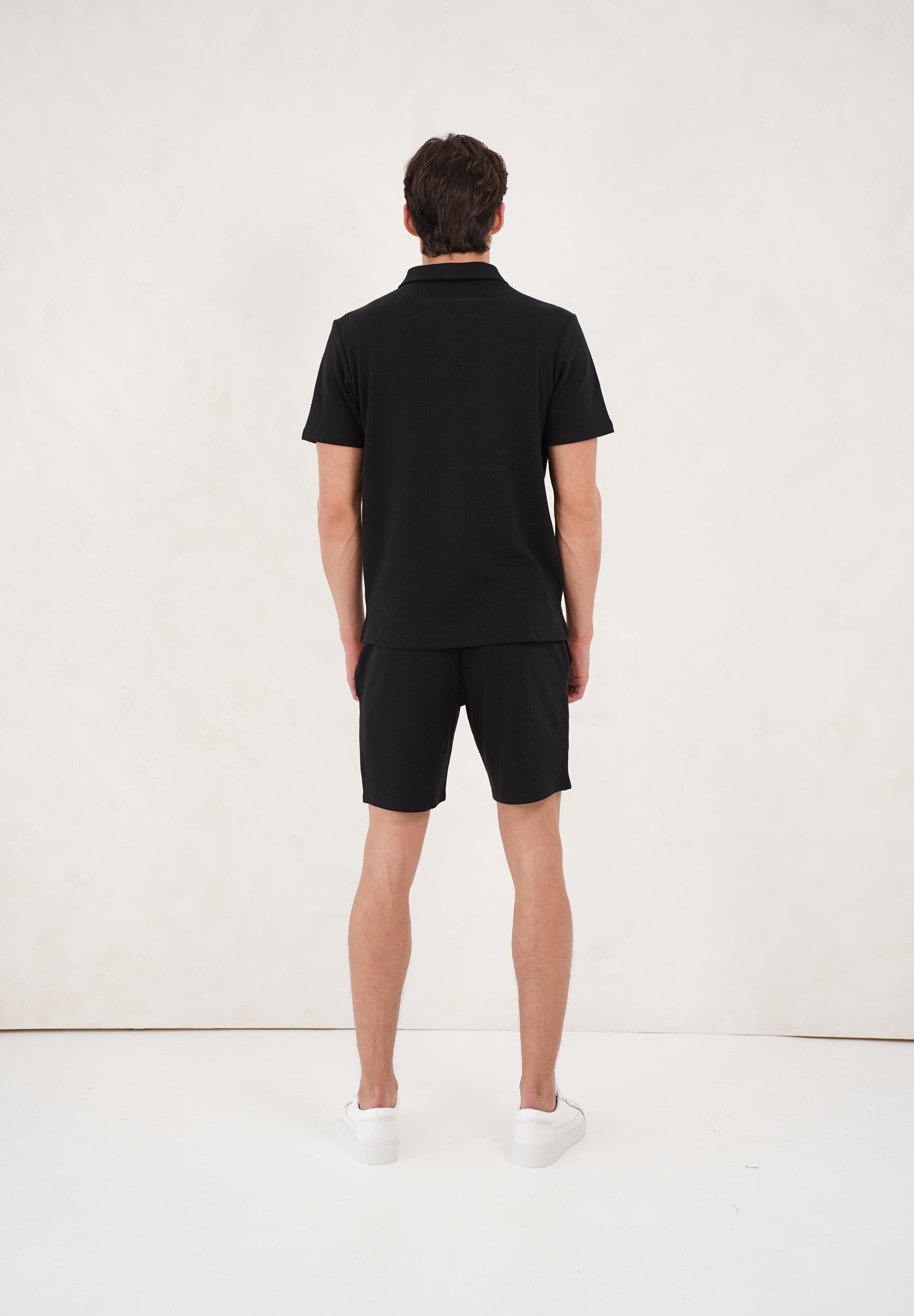 Capo Textured Shorts - Black