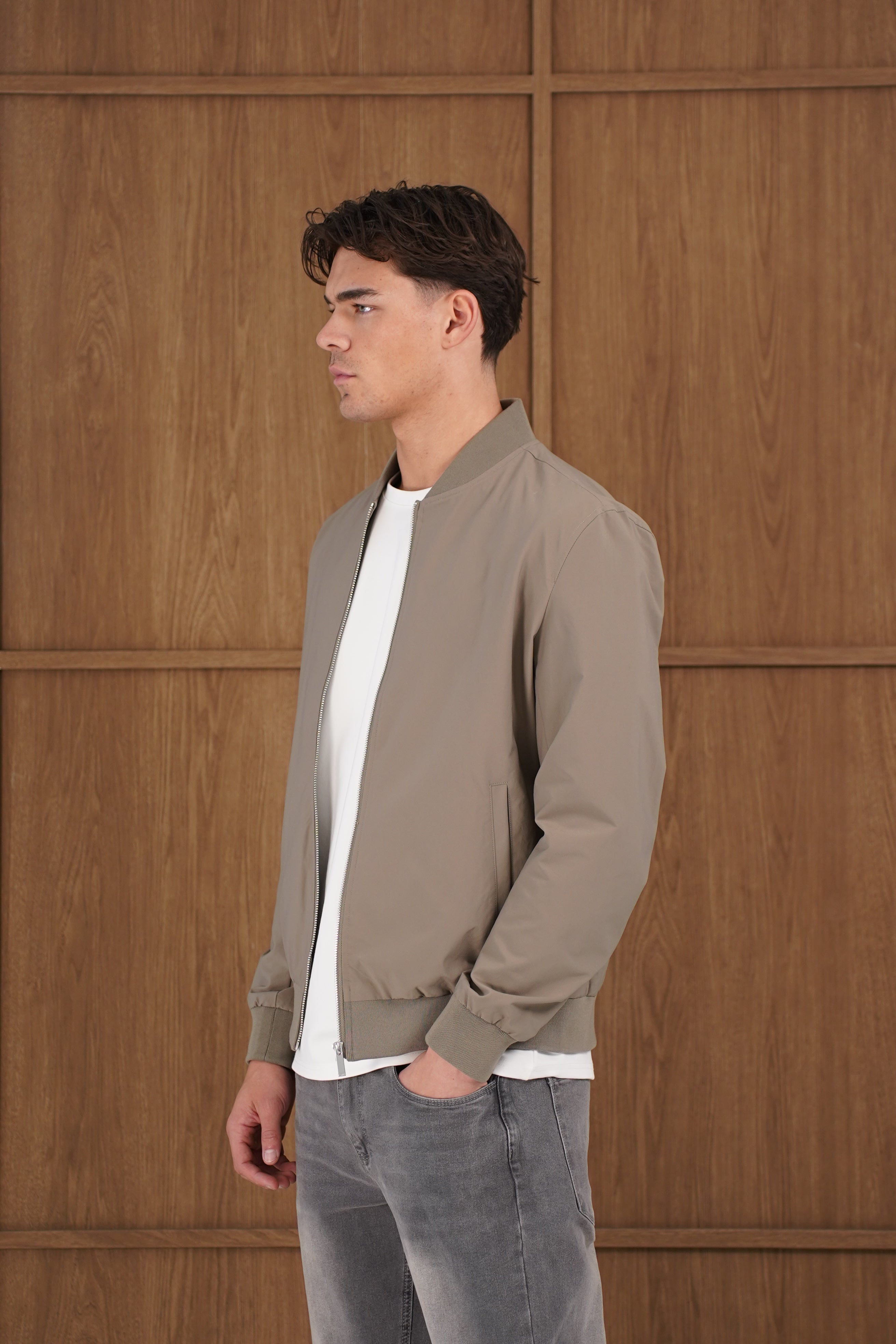 Capo Bomber Jacket - Light Olive