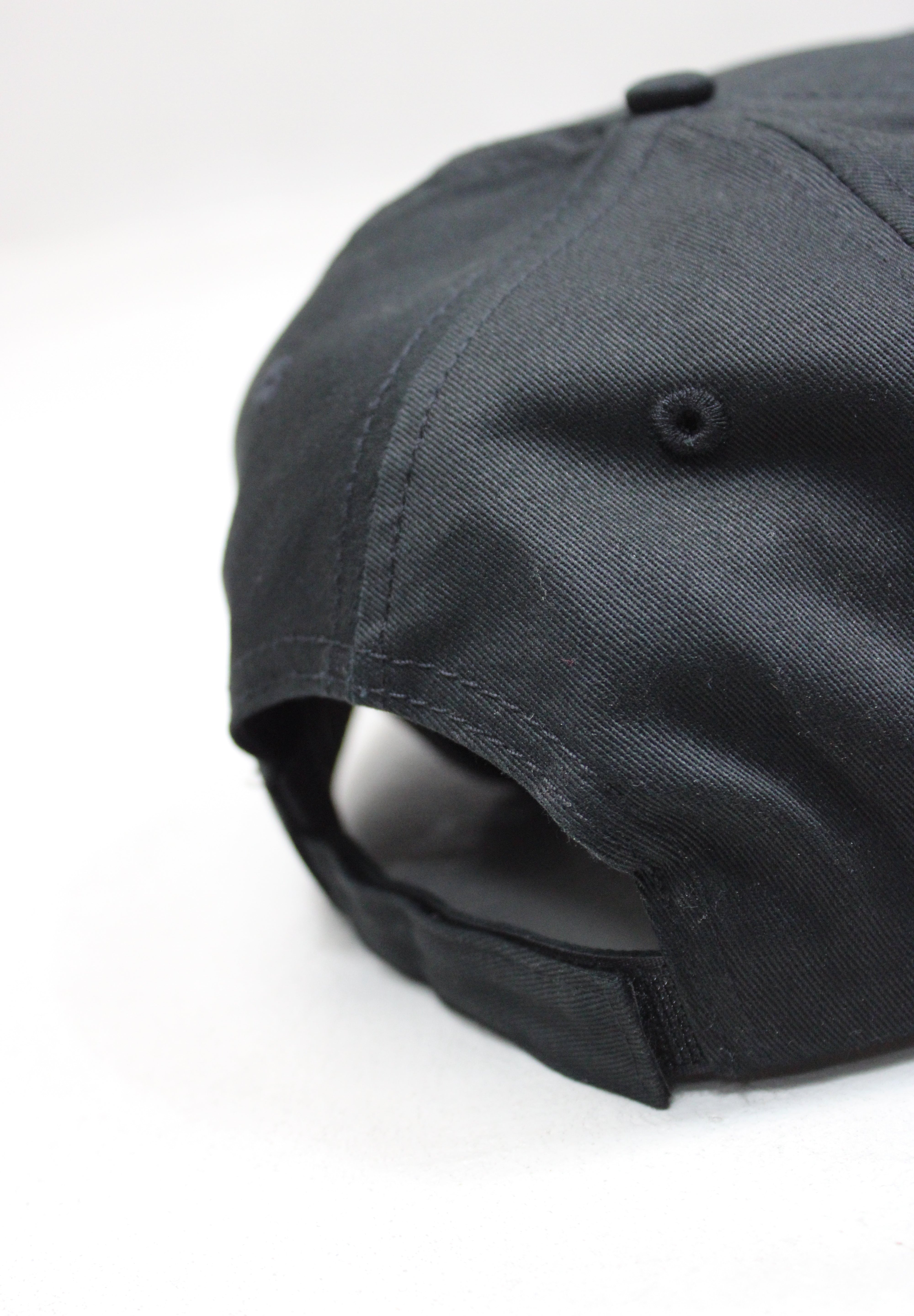 Capo Cotton Embroidered Cap - Black