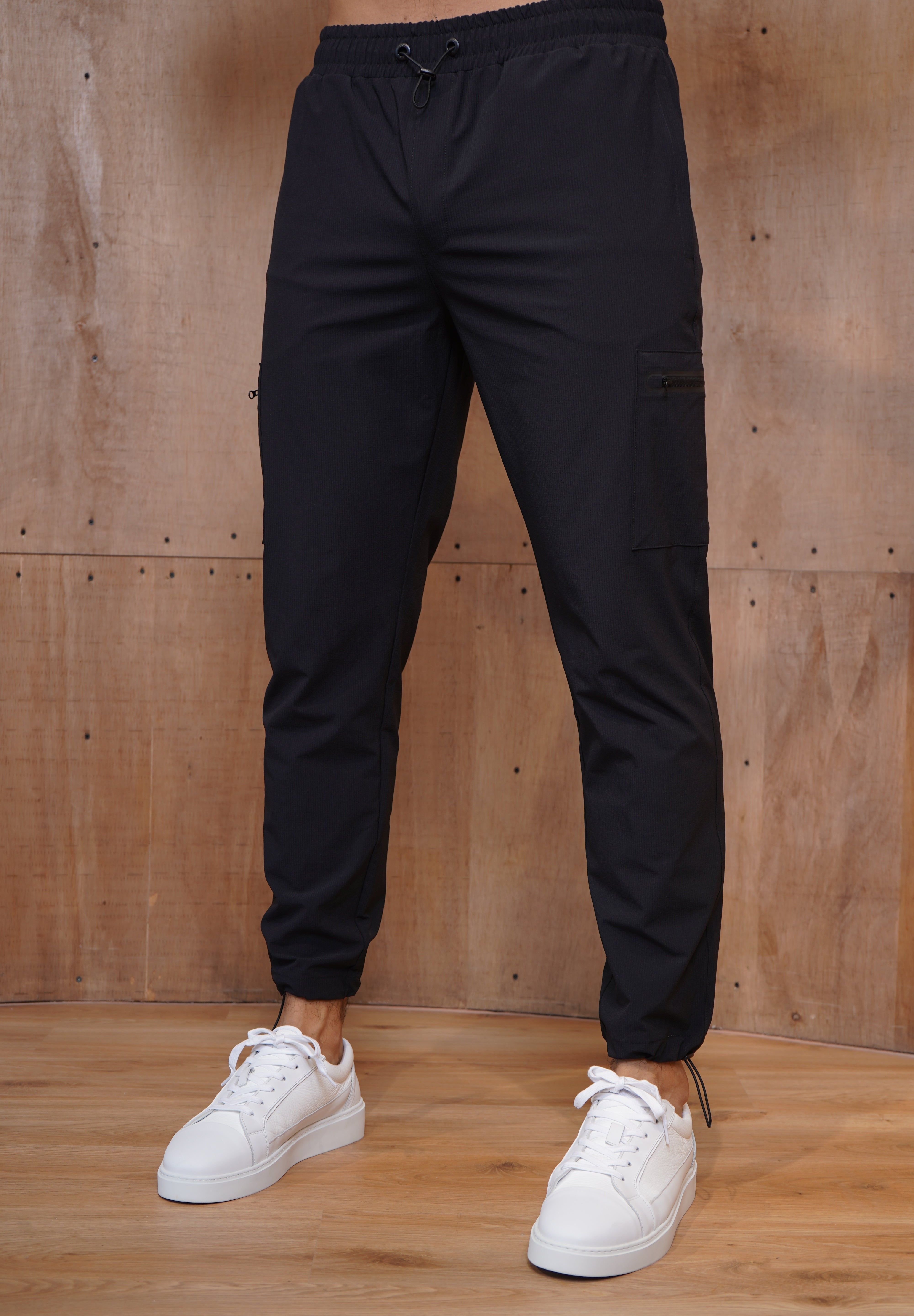 Capo Utility Tech Cargo Pant - Black