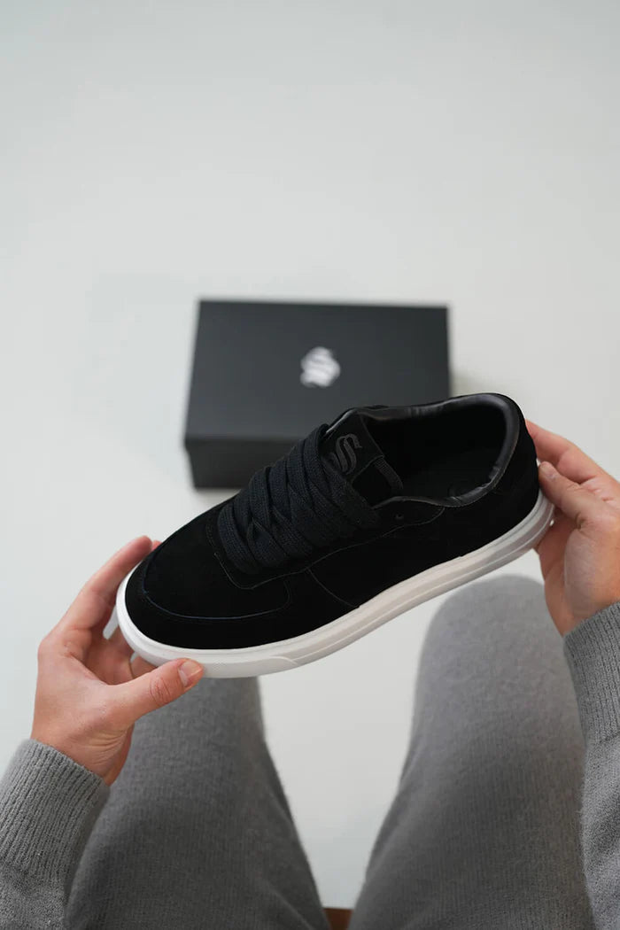 Sinners Attire - Court Suede Trainers - Black