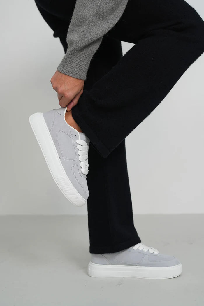 Sinners Attire - Court Suede Trainers - Grey