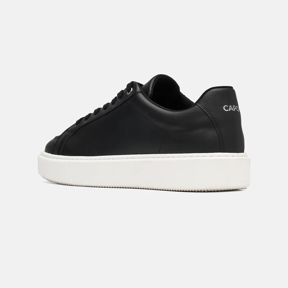 Capo Essential Trainer - Black/White