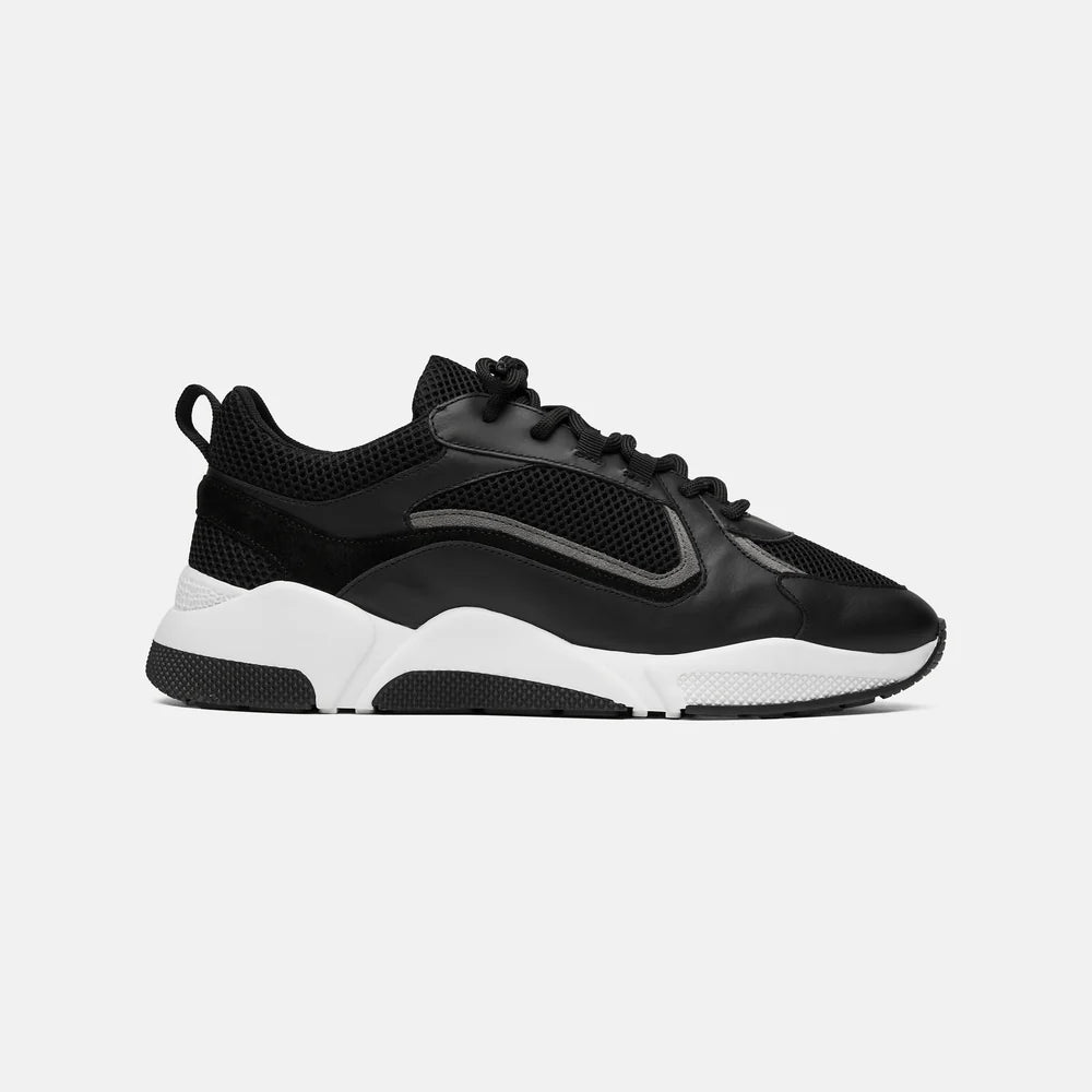 Capo Runner Trainer - Black/White