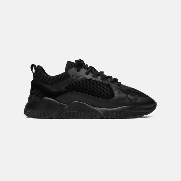 Capo Runner Trainer - Triple Black