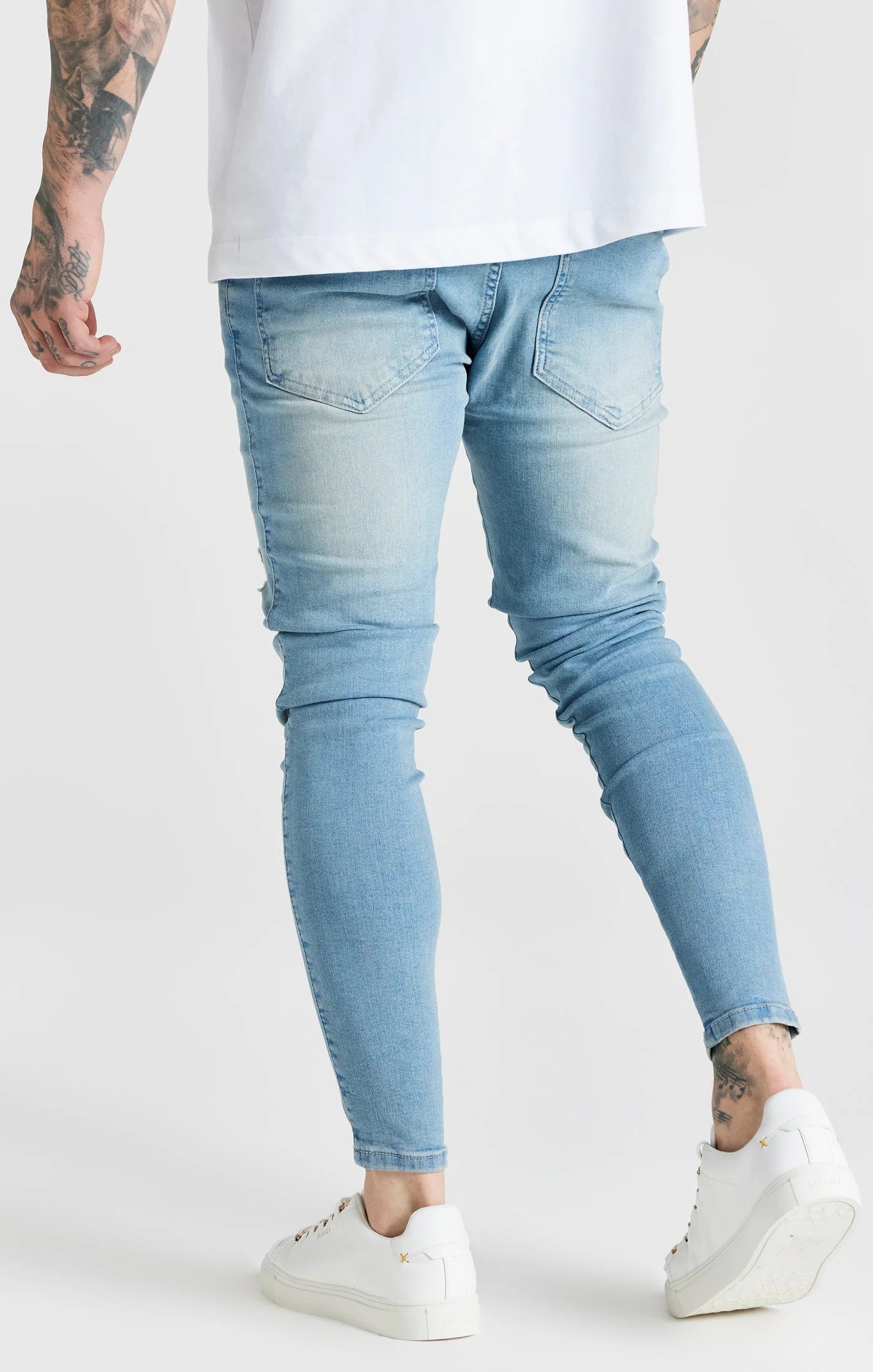Blue Washed Essential Distressed Skinny Jean